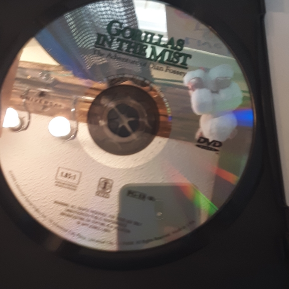 Gorillas in the Mist The Adventures of Dian Fossey DVD Movie Sigourney Weaver - Picture 4 of 5